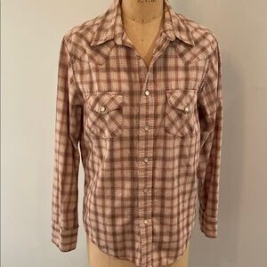 Western shirt with Stay Wild patch